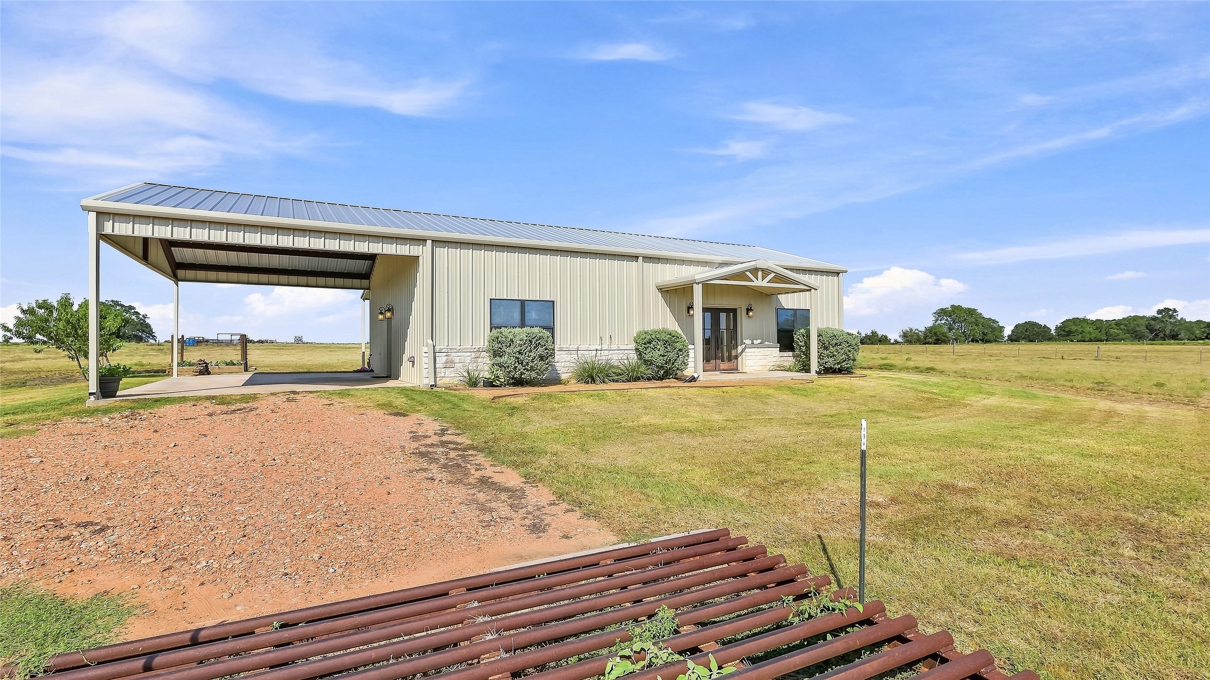 7220 Goehring Road Ledbetter, TX 78946 - Photo 31 of 34 Gallery Image 31
