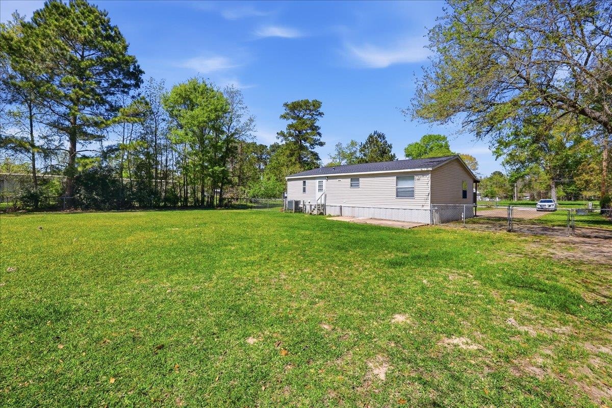 385 West Davis Loop Vidor, TX 77662 - Photo 25 of 28