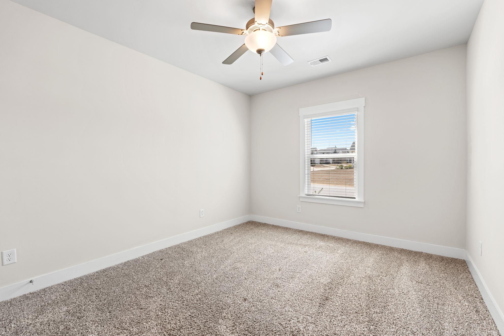 569 Laxton Road Greer, SC 29651 - Photo 8 of 49