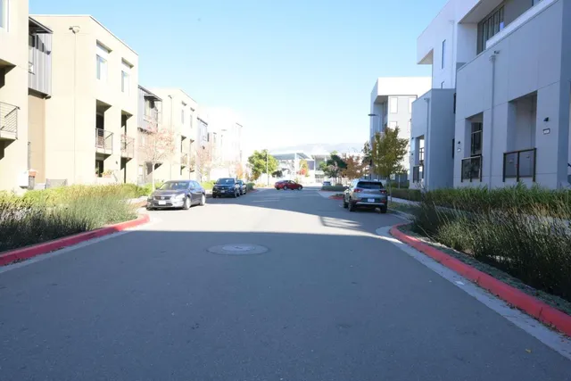 $1,324,800 | 45139 Challenge Common, Unit 1001, Fremont, CA 94538