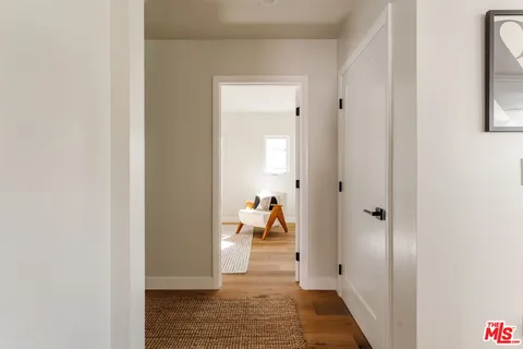 $1,800,000 | 3014 South Norton Avenue, Los Angeles, CA 90018