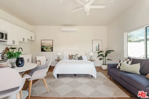 $1,800,000 | 3014 South Norton Avenue, Los Angeles, CA 90018