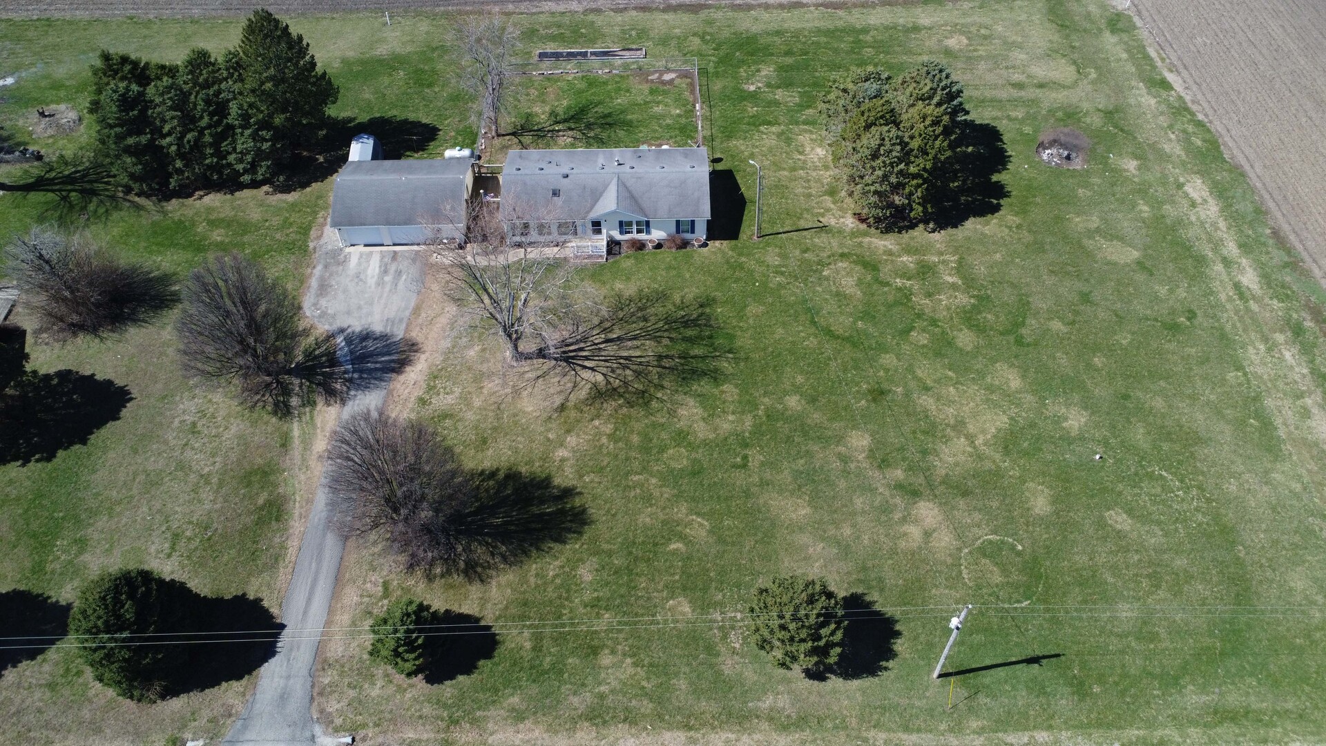 28240 North 990 E Road Potomac, IL 61865 - Photo 8 of 23 a bird view of house