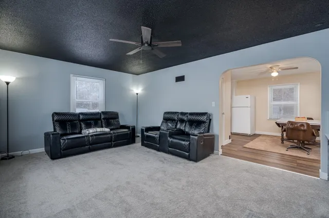 $215,000 | 621 North 2nd Street, Le Sueur, MN 56058