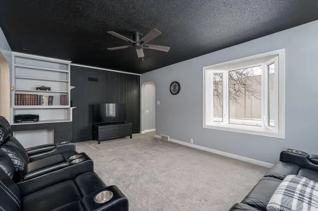 $215,000 | 621 North 2nd Street, Le Sueur, MN 56058