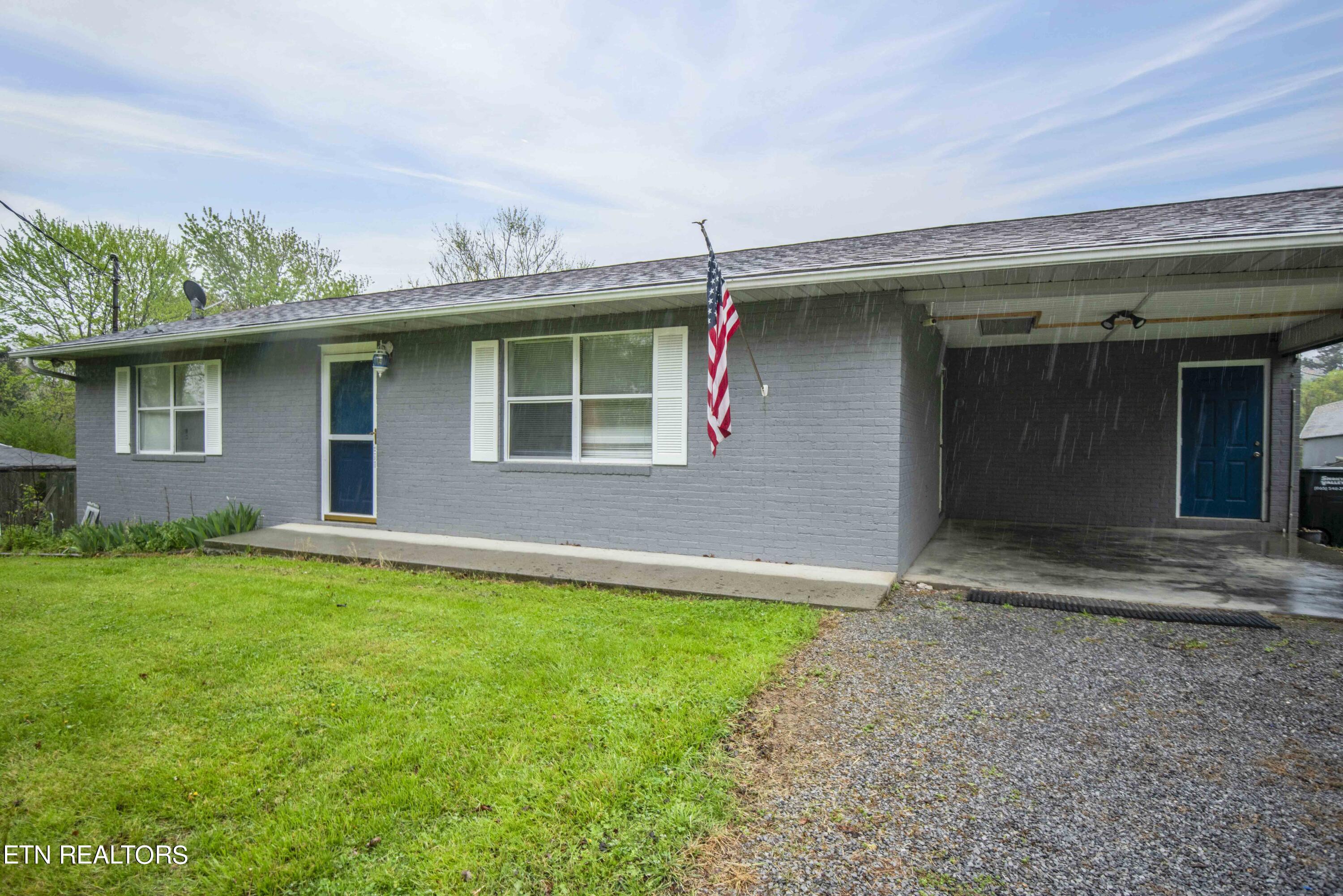 1209 Jackie Drive, Sevierville, TN 37876 Compass