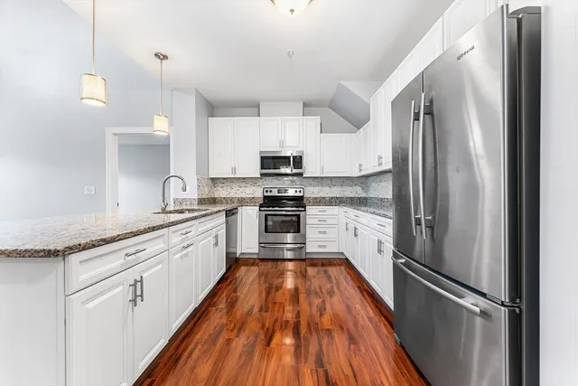 $649,000 | 360 Andover Street, Unit 1310, Danvers, MA 01923