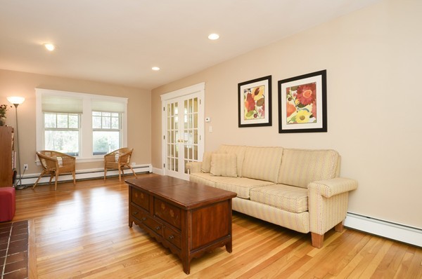 12 Indian Ridge Road Sudbury, MA 01776 - Photo 5 of 25 Gallery Image 5