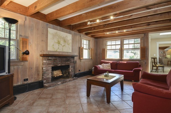 12 Indian Ridge Road Sudbury, MA 01776 - Photo 10 of 25 Gallery Image 10