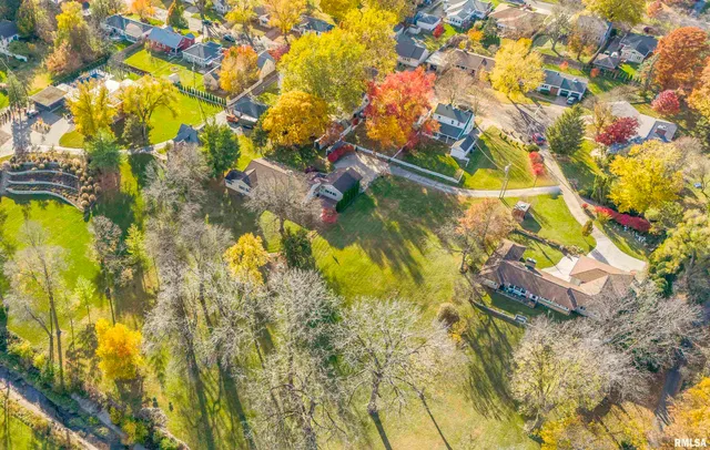 $45,000 | 3215 Knoxville Avenue, Peoria, IL 61604