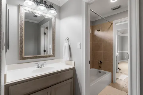 $975,000 | 241 Granite Lane, Austin, TX 78737