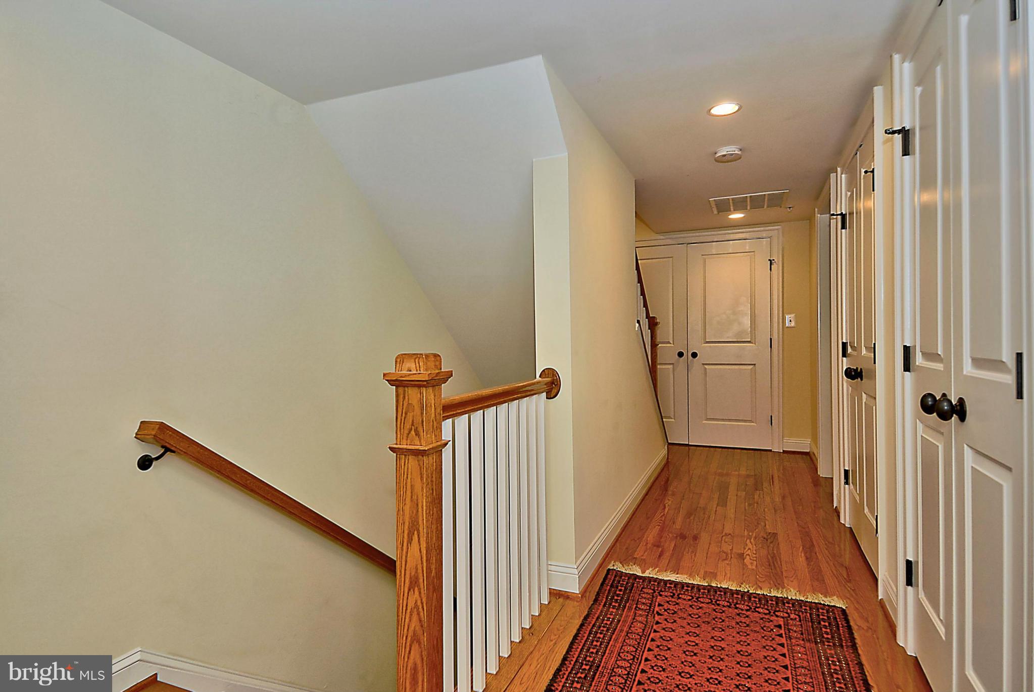 8910 Courts Way Silver Spring, MD 20910 - Photo 19 of 29 Interior (General)