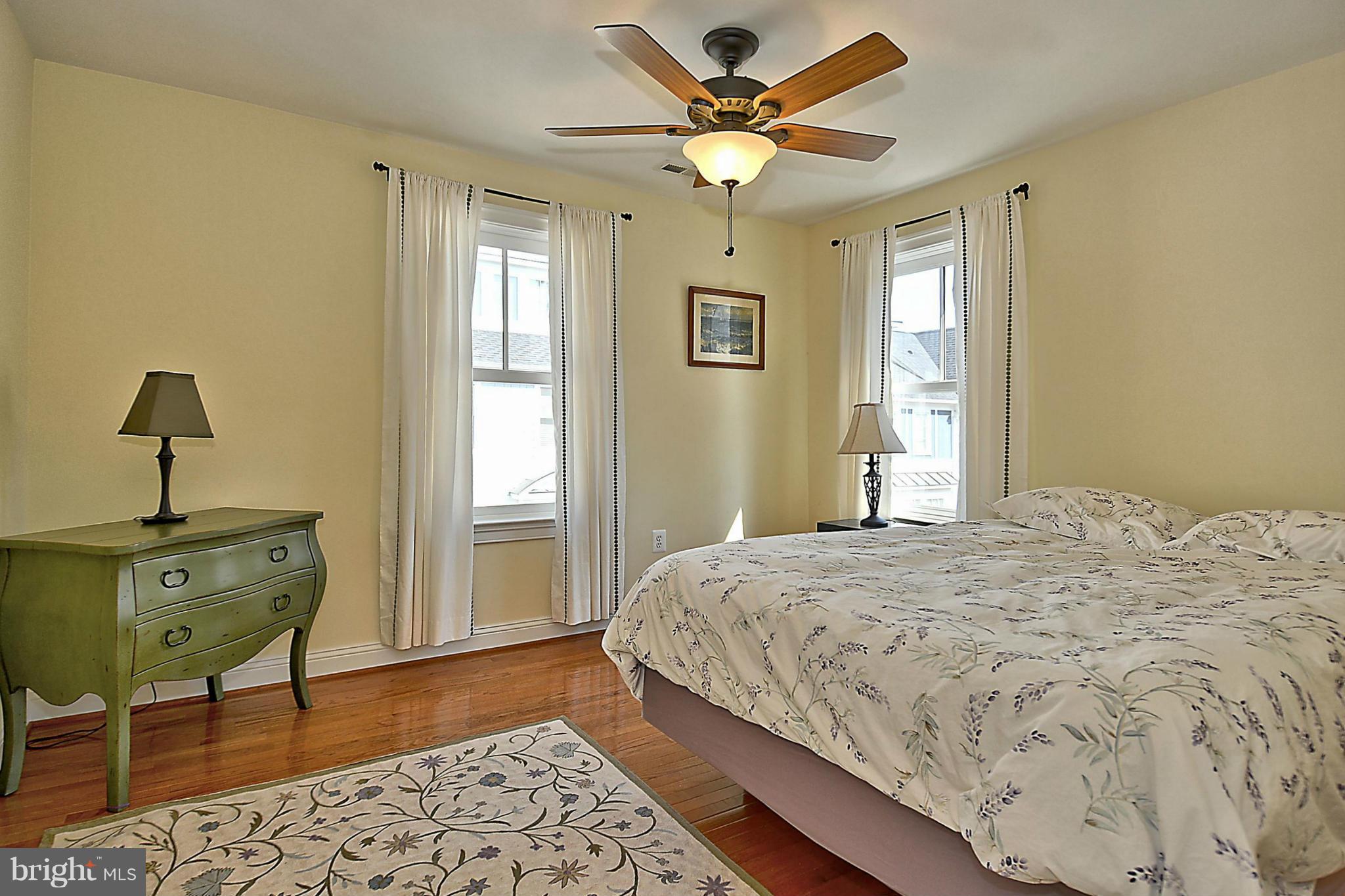 8910 Courts Way Silver Spring, MD 20910 - Photo 20 of 29 Bedroom