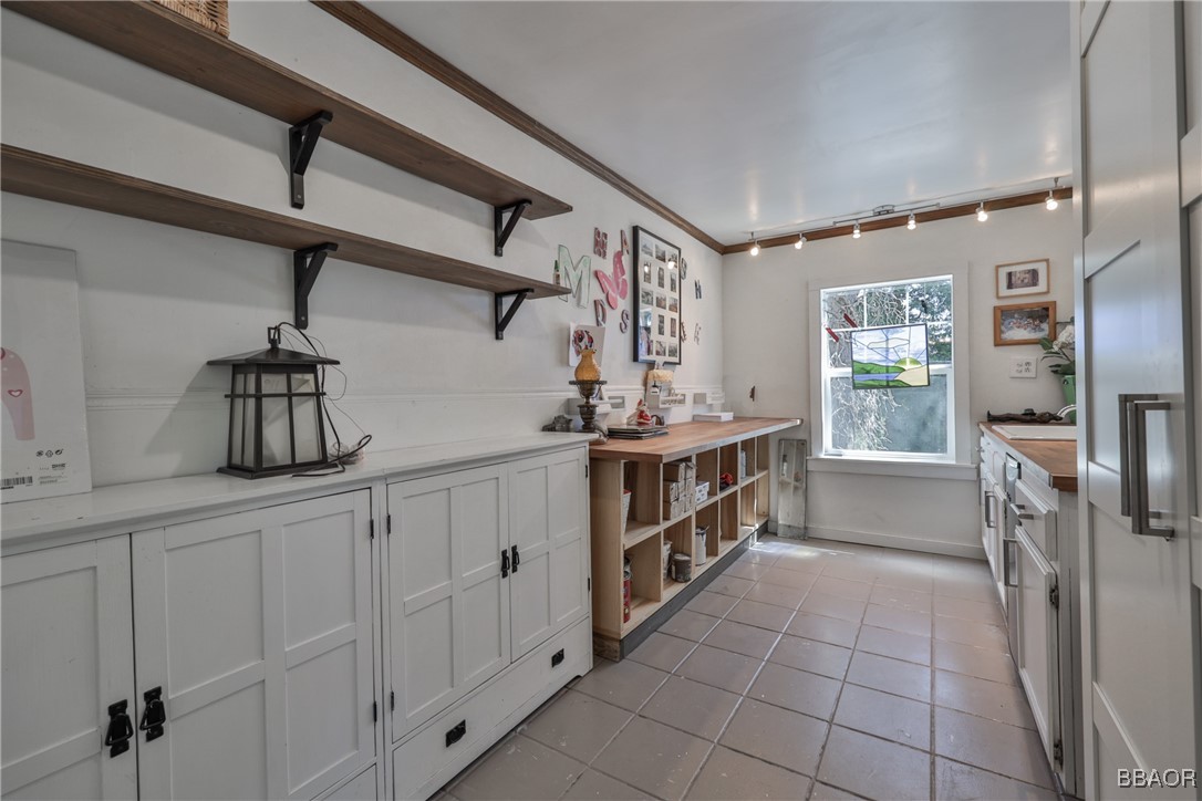 26316 Highway 189 Twin Peaks, CA 92391 - Photo 15 of 50