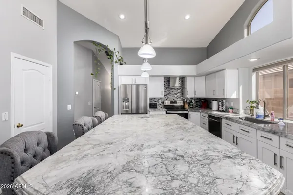 $799,000 | 891 East Gail Drive, Gilbert, AZ 85296