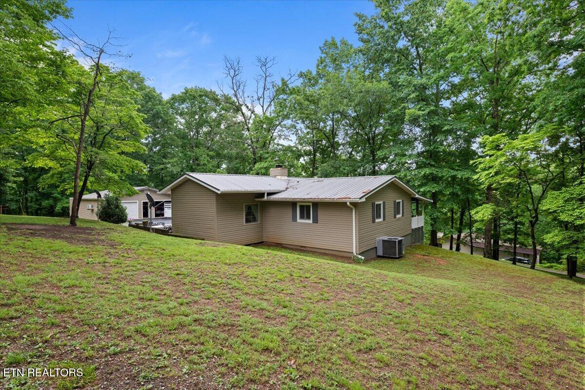 261 Rain Valley Road La Follette, TN 37766 - Photo 6 of 47 41-261 Rain Valley Rd