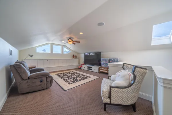 $1,189,000 | 19565 San Vincente Drive, Redding, CA 96003