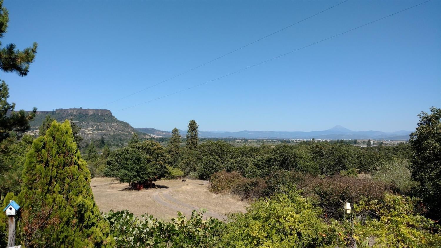 8025 Gold Ray Road Central Point, OR 97502 - Photo 3 of 15 Additional Photo