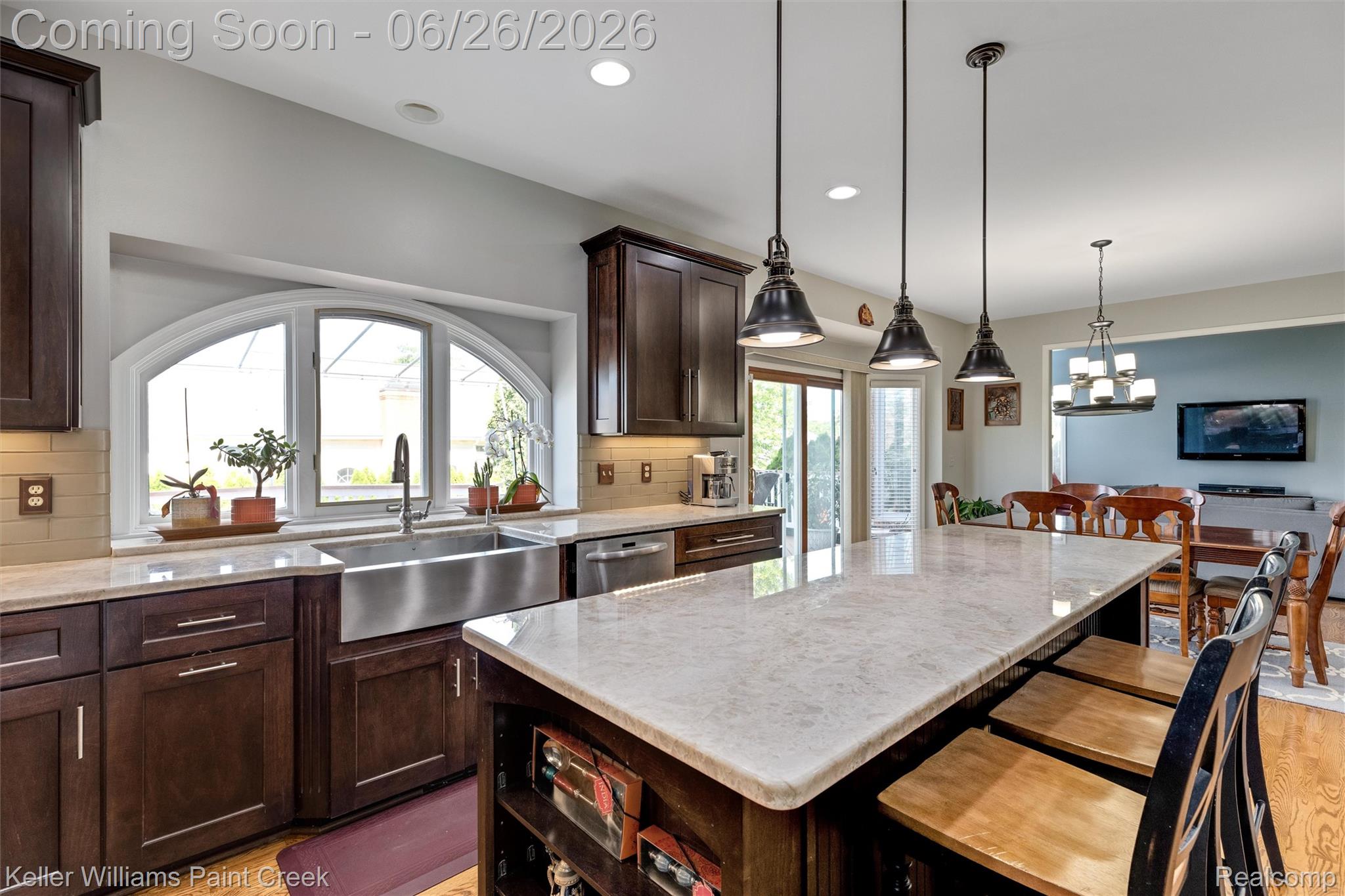 2036 Hickory Trail Drive Rochester, MI 48309 - Photo 15 of 77 47-2036 Hickory Trail Dr 0046.jpg