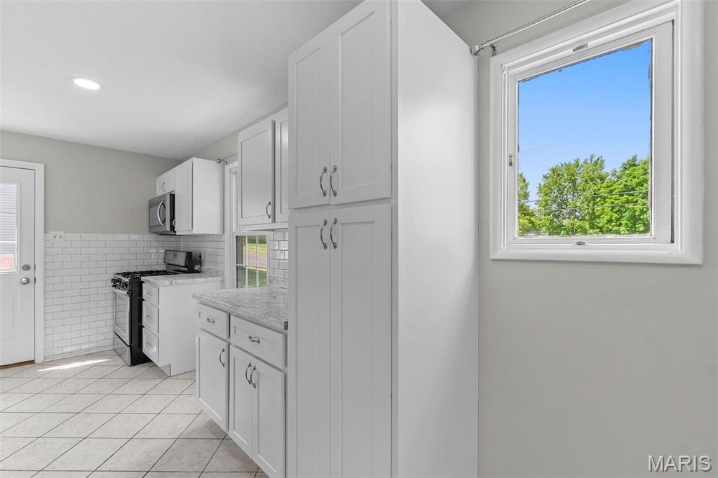 2490 Mullanphy Road Florissant, MO 63031 - Photo 14 of 33 Gallery Image 14