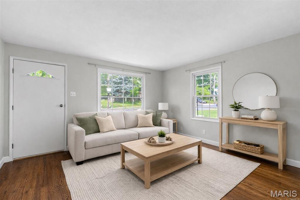 2490 Mullanphy Road Florissant, MO 63031 - Photo 2 of 33 Gallery Image 2