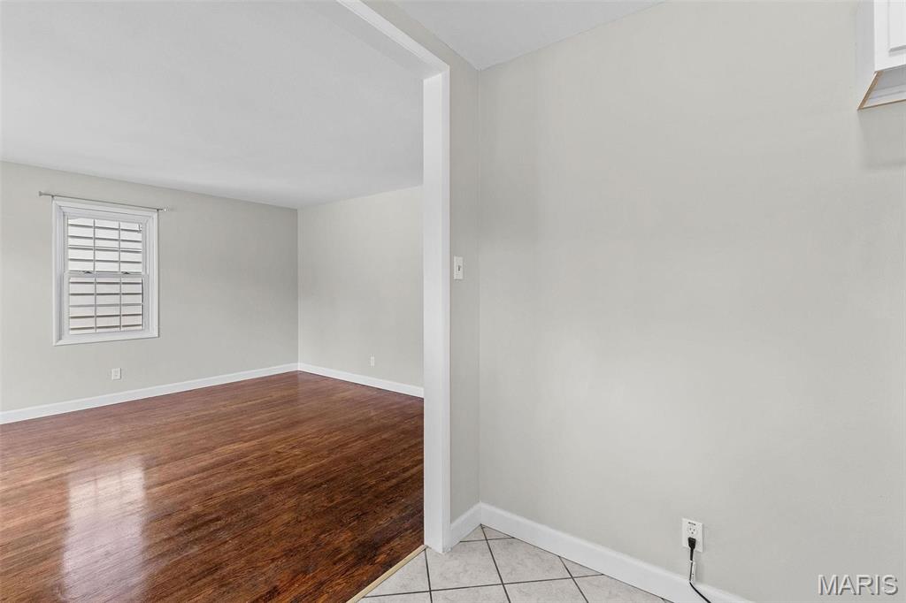 2490 Mullanphy Road Florissant, MO 63031 - Photo 5 of 33 Gallery Image 5