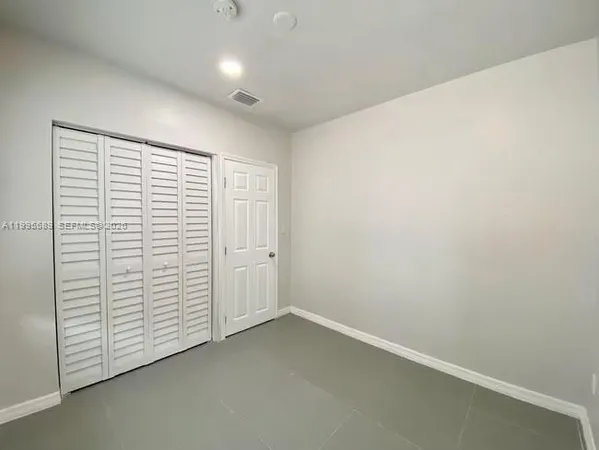 $2,200 | 60 Northeast 78th Street, Unit FRONT, Miami, FL 33138