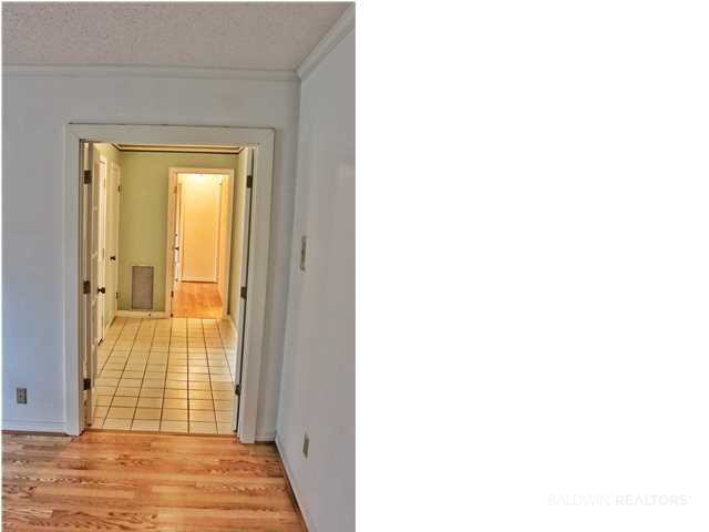 2824 Gas Light Lane West Mobile, AL 36695 - Photo 5 of 12