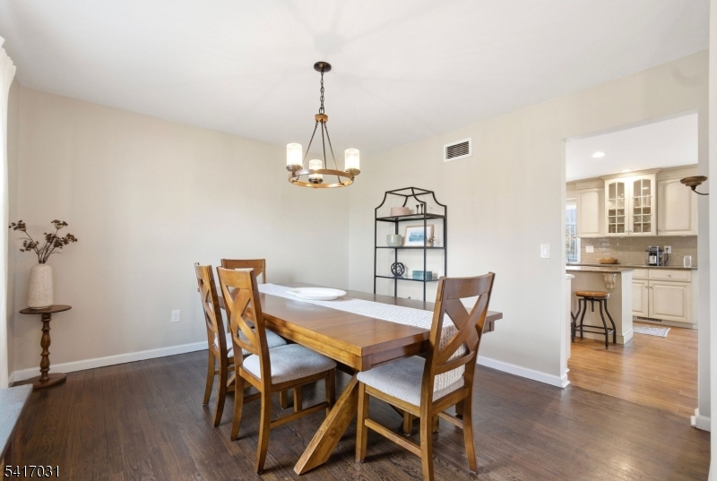 72 Lenox Road Wayne, NJ 07470 - Photo 13 of 44