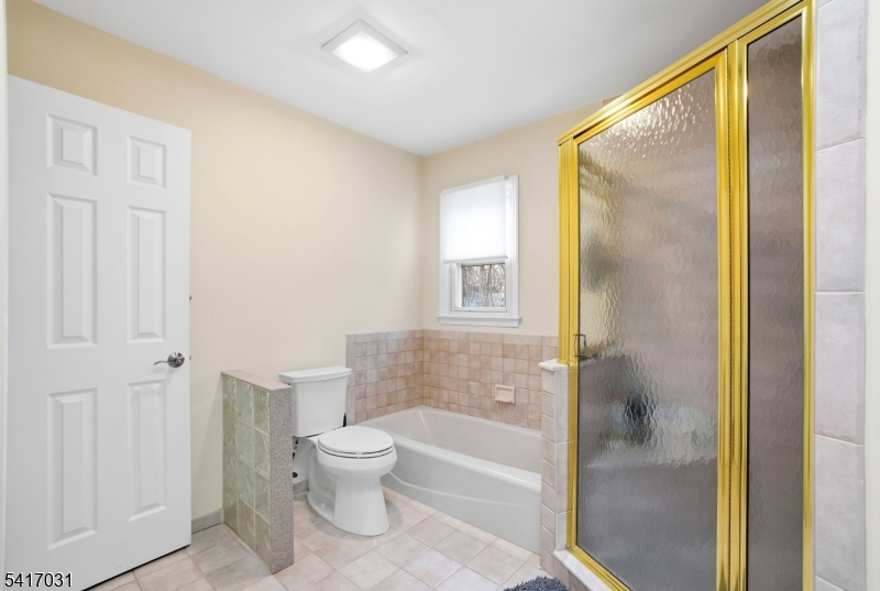 72 Lenox Road Wayne, NJ 07470 - Photo 19 of 44