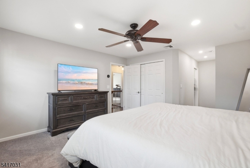 72 Lenox Road Wayne, NJ 07470 - Photo 24 of 44