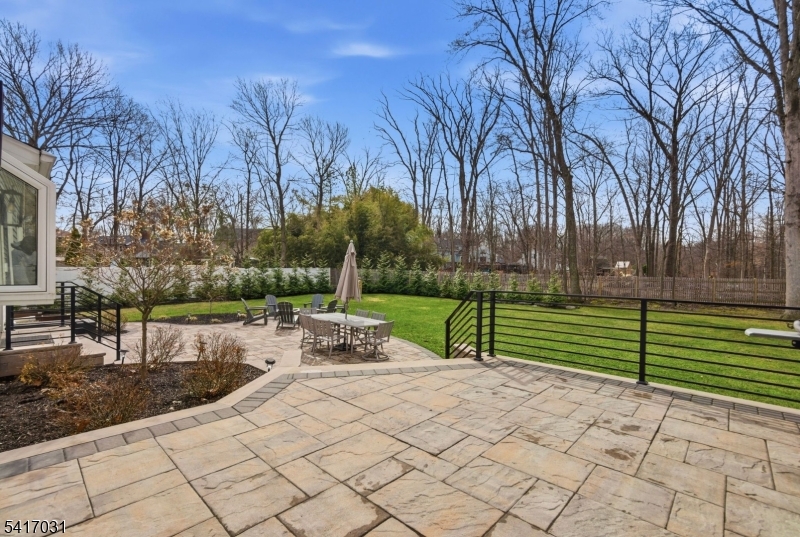 72 Lenox Road Wayne, NJ 07470 - Photo 33 of 44