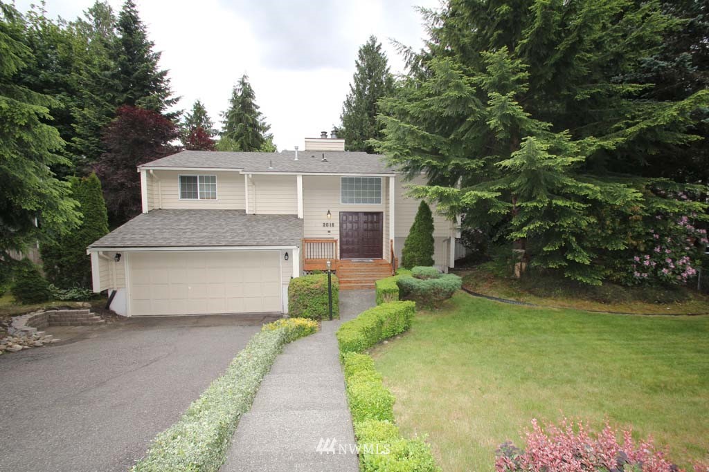2016 171st Place Southeast Bothell, WA 98012 - Photo 1 of 25 Gallery Image 1