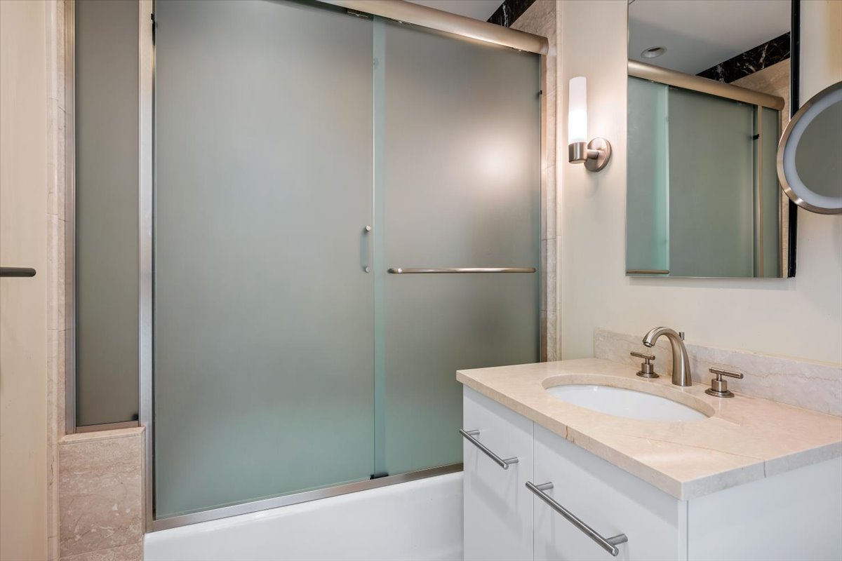 401 North Wabash Avenue, Unit 86D Chicago, IL 60611 - Photo 23 of 50