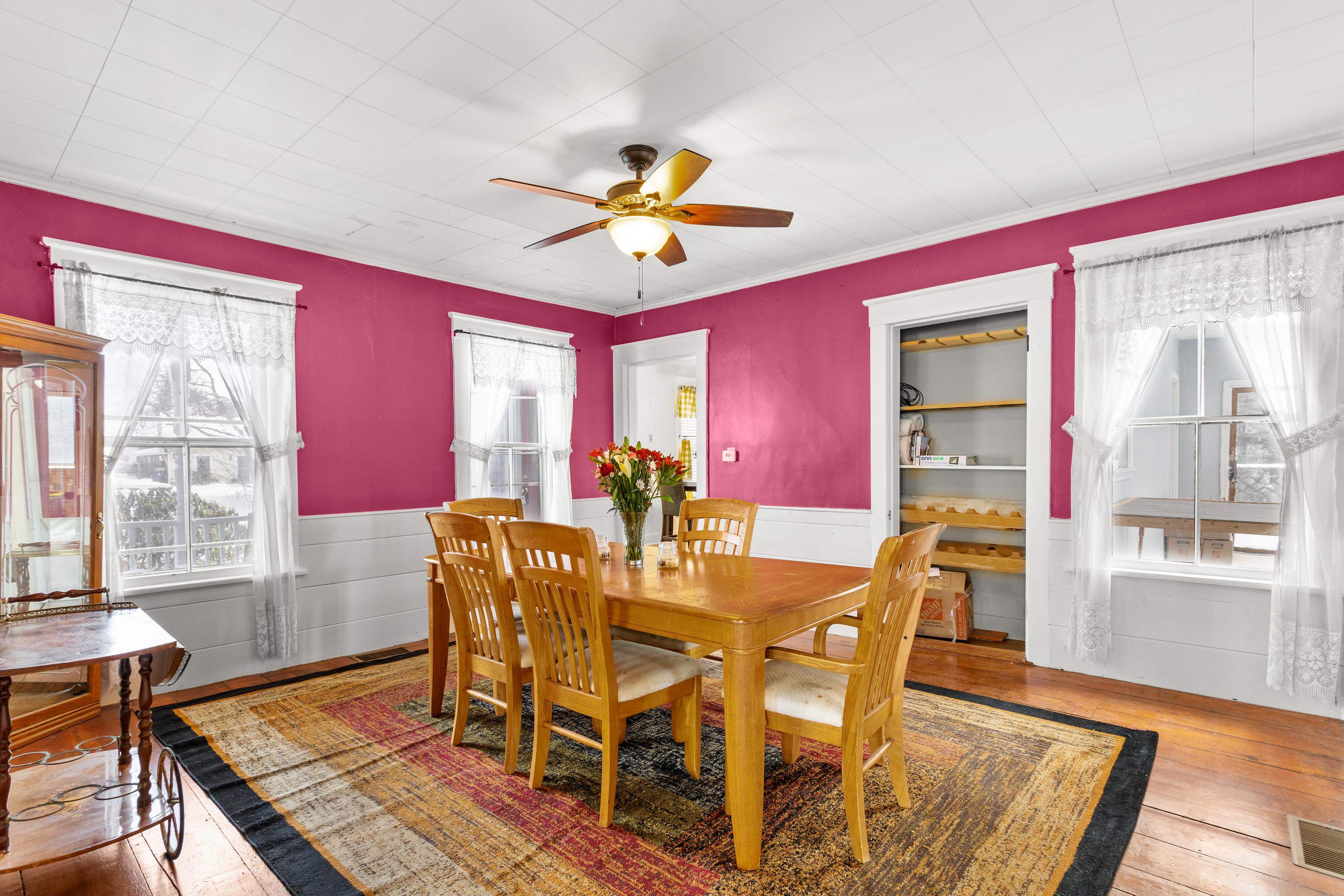 12 South Mast Street Goffstown, NH 03045 - Photo 15 of 59