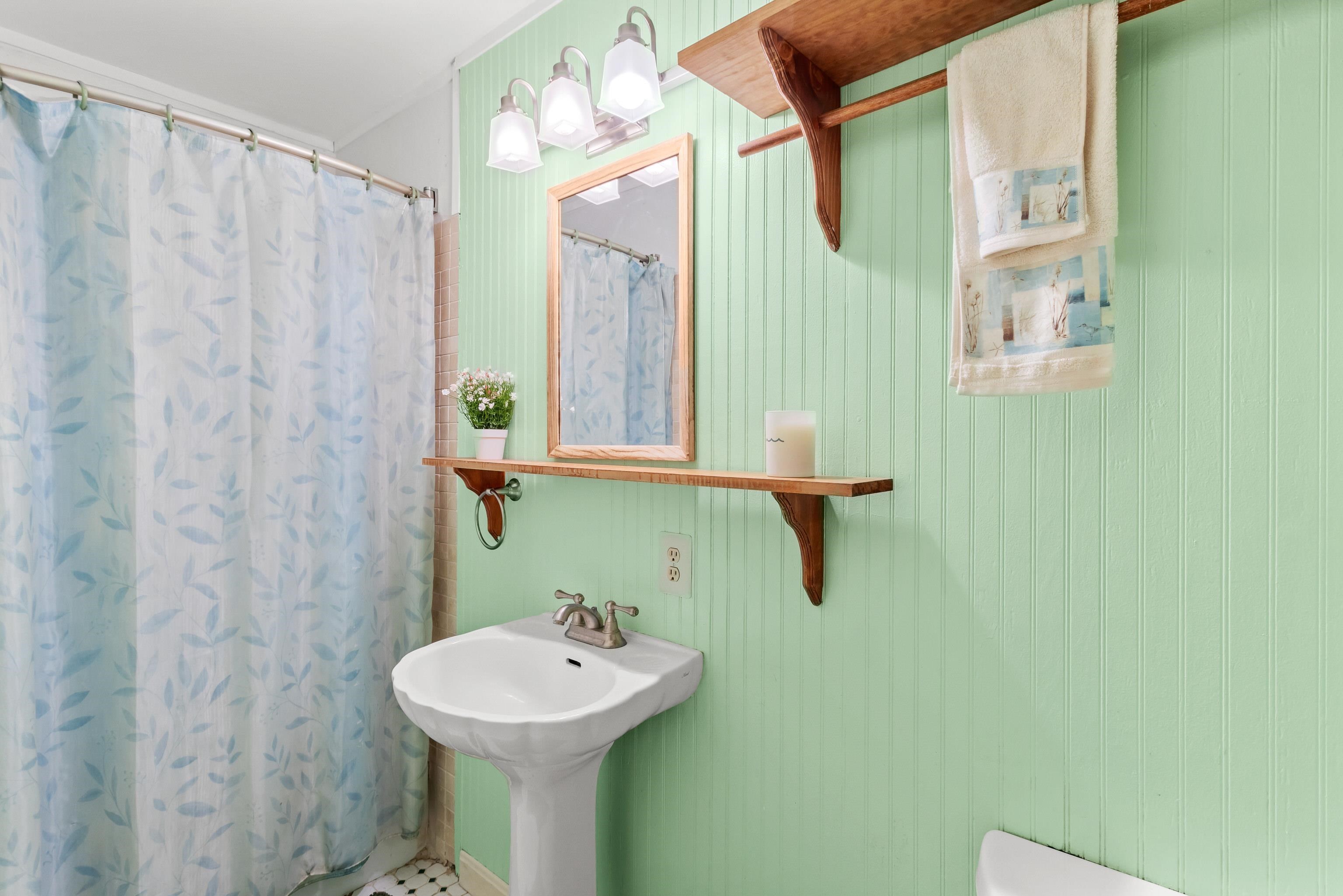 12 South Mast Street Goffstown, NH 03045 - Photo 31 of 59