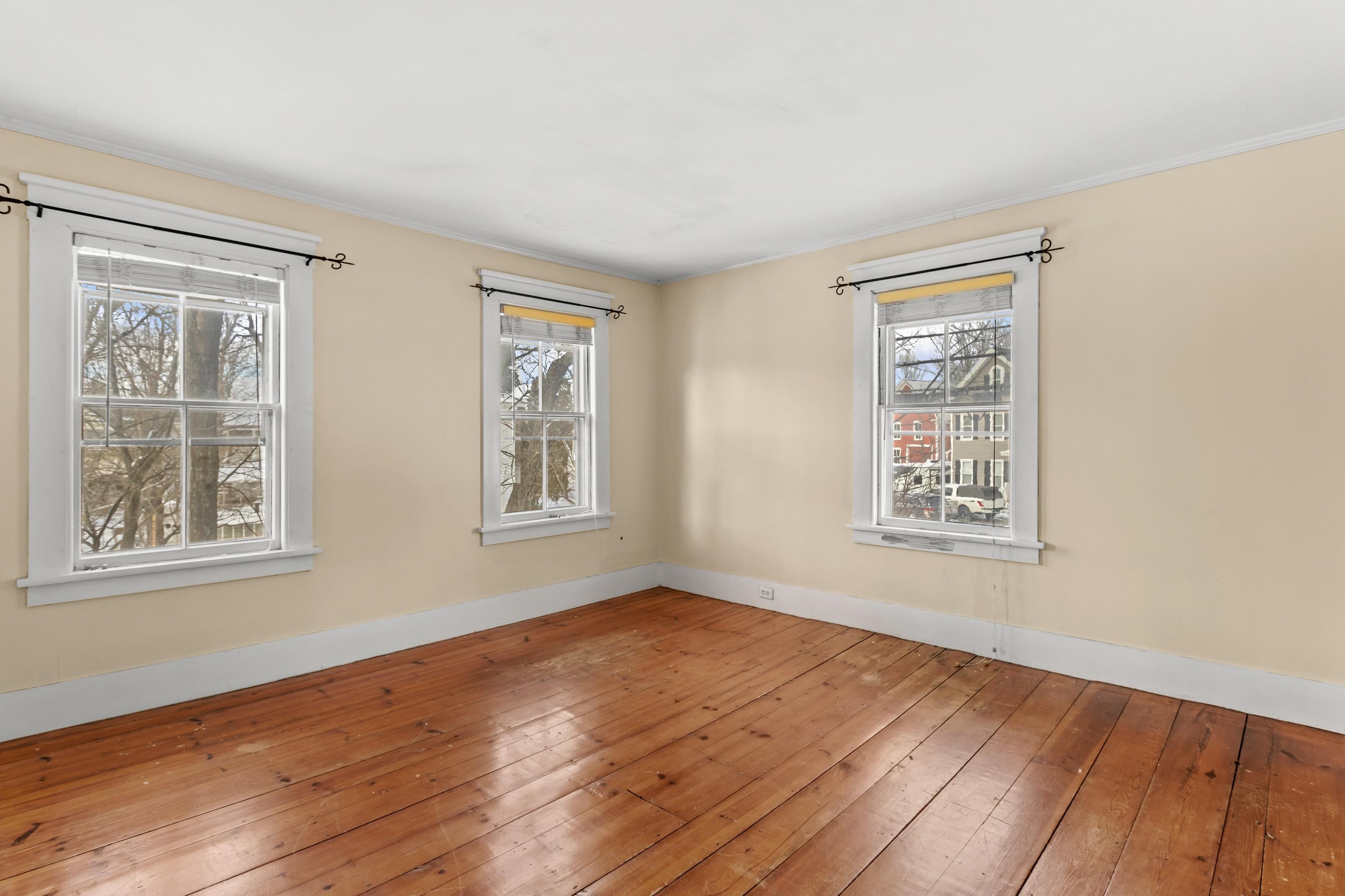 12 South Mast Street Goffstown, NH 03045 - Photo 33 of 59