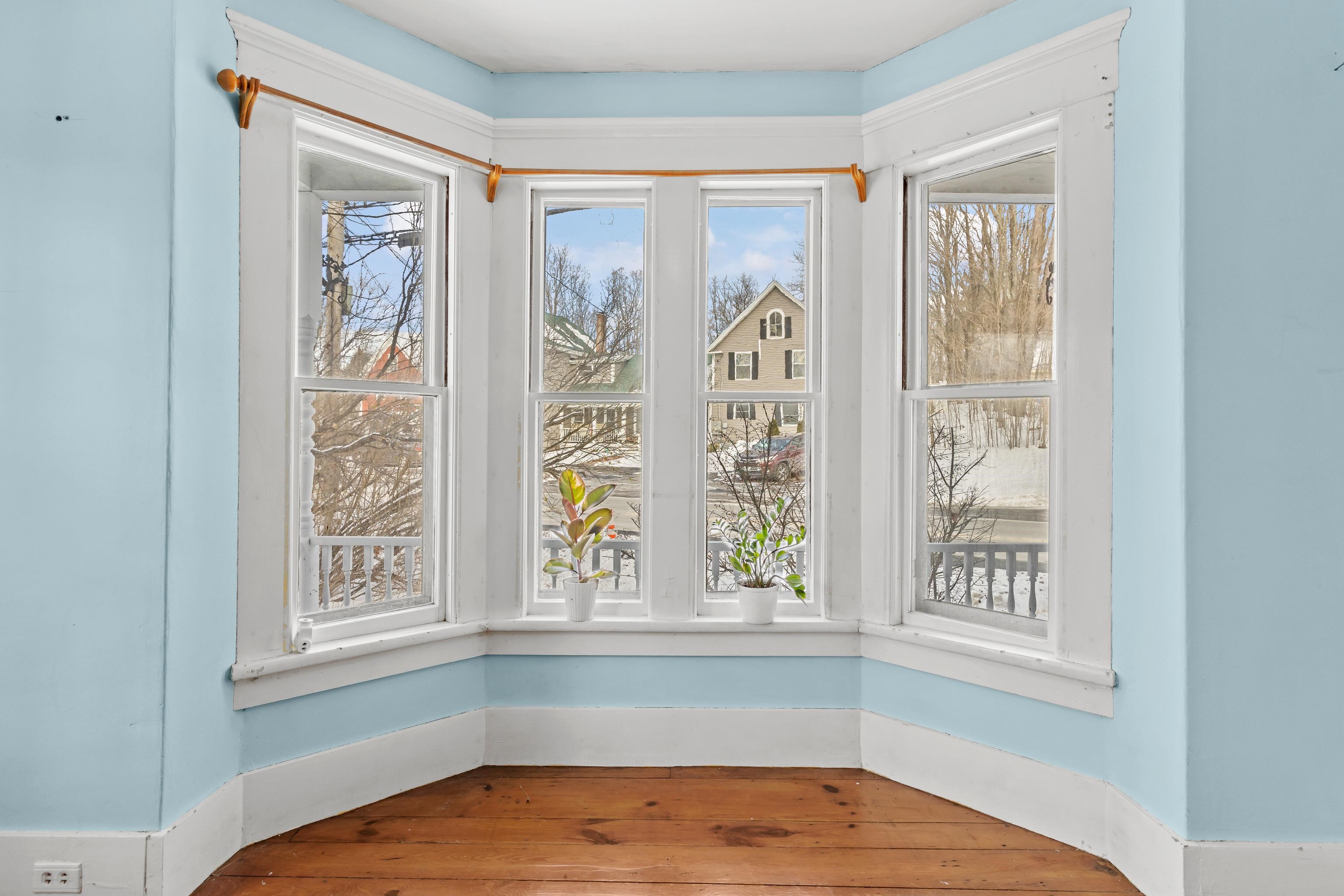 12 South Mast Street Goffstown, NH 03045 - Photo 10 of 59