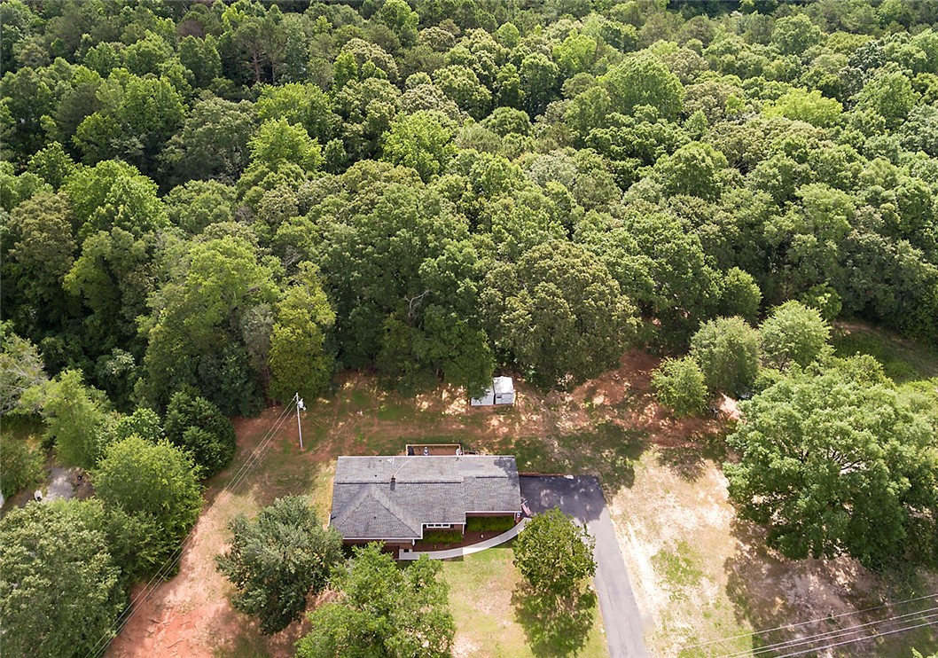 2407 Airline Road Anderson, SC 29624 - Photo 4 of 27