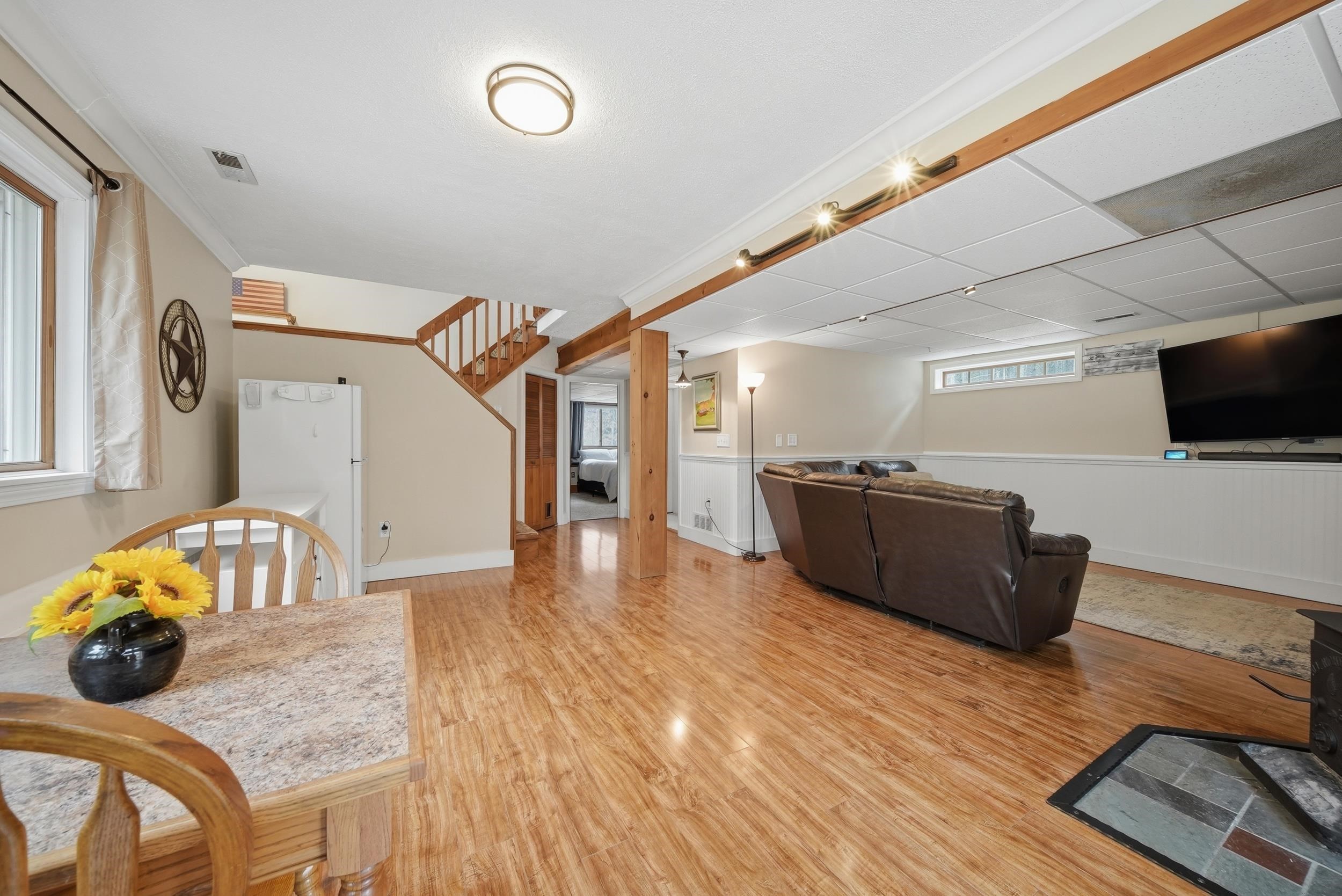 84 Butterfield Mill Road New Boston, NH 03070 - Photo 19 of 37