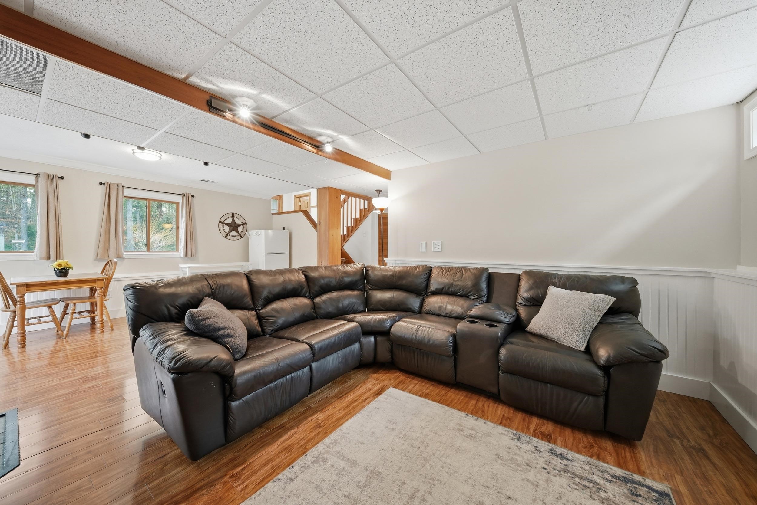 84 Butterfield Mill Road New Boston, NH 03070 - Photo 21 of 37