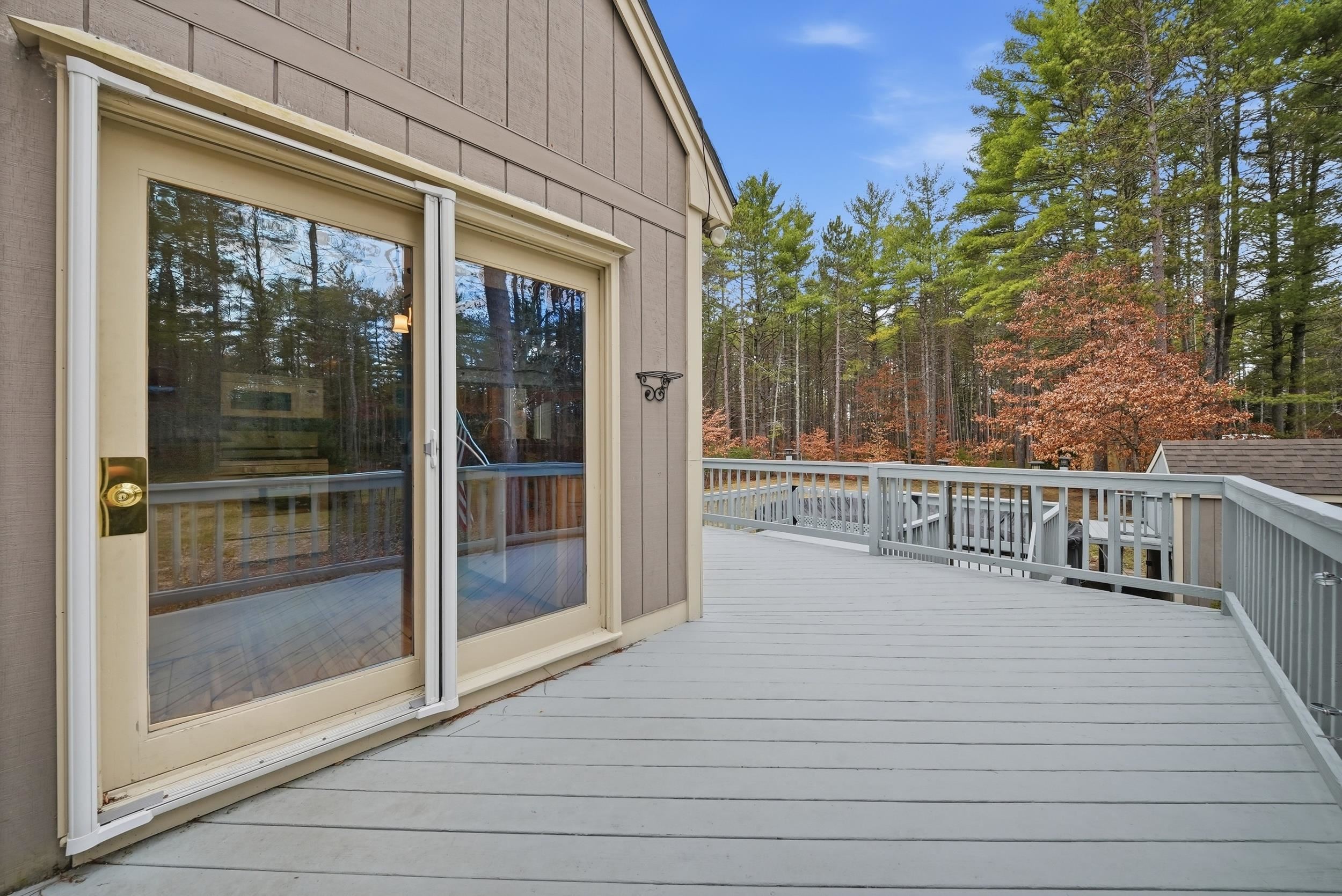 84 Butterfield Mill Road New Boston, NH 03070 - Photo 35 of 37