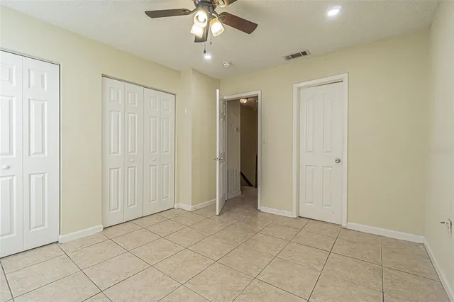 $1,898 | 6218 Oak Cluster Circle, Tampa, FL 33634