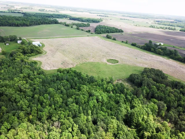 $425,000 | 39309 350th Street Southeast, Fosston, MN 56542