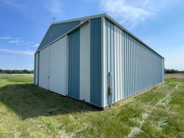 $425,000 | 39309 350th Street Southeast, Fosston, MN 56542