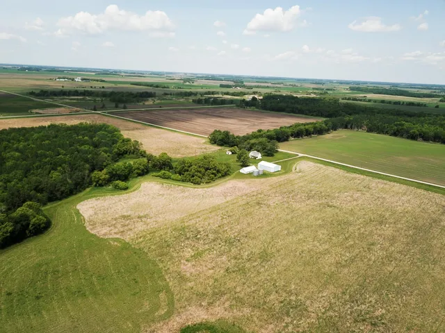 $425,000 | 39309 350th Street Southeast, Fosston, MN 56542