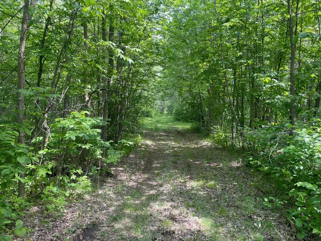 $425,000 | 39309 350th Street Southeast, Fosston, MN 56542