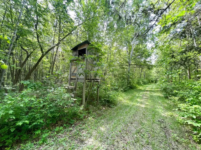 $425,000 | 39309 350th Street Southeast, Fosston, MN 56542