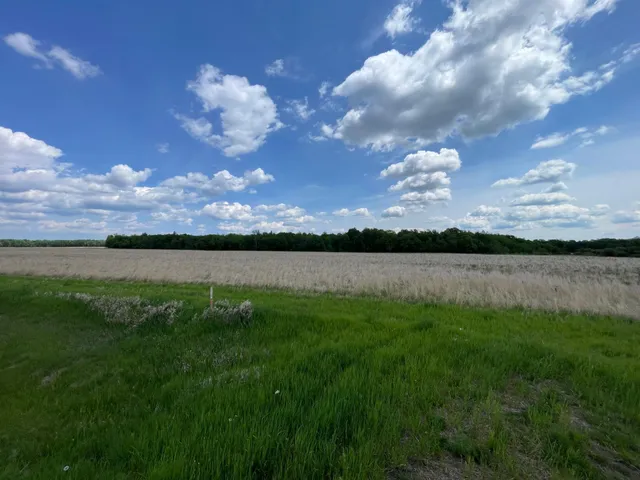 $425,000 | 39309 350th Street Southeast, Fosston, MN 56542