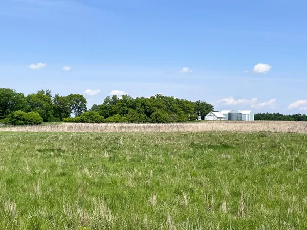$425,000 | 39309 350th Street Southeast, Fosston, MN 56542